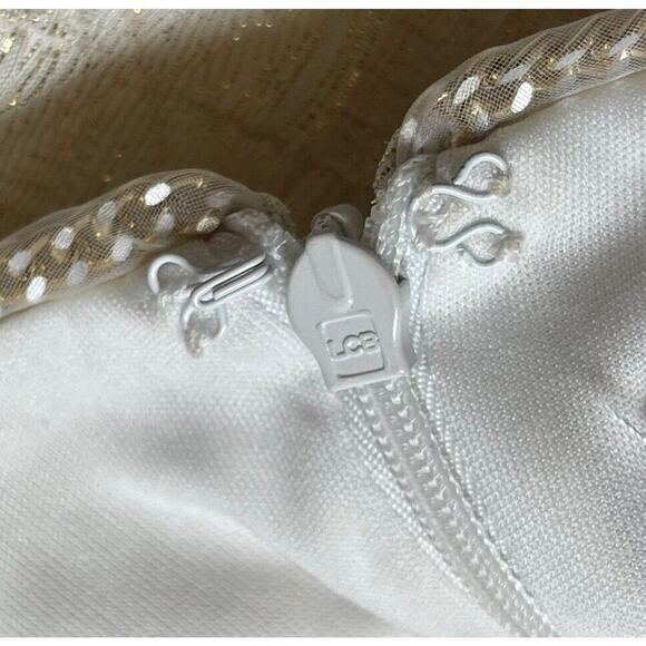 NWT Belle Badgley Mischa Vail Dress Ivory Size 6 Fully Lined Sheath Bodycon - Picture 10 of 12